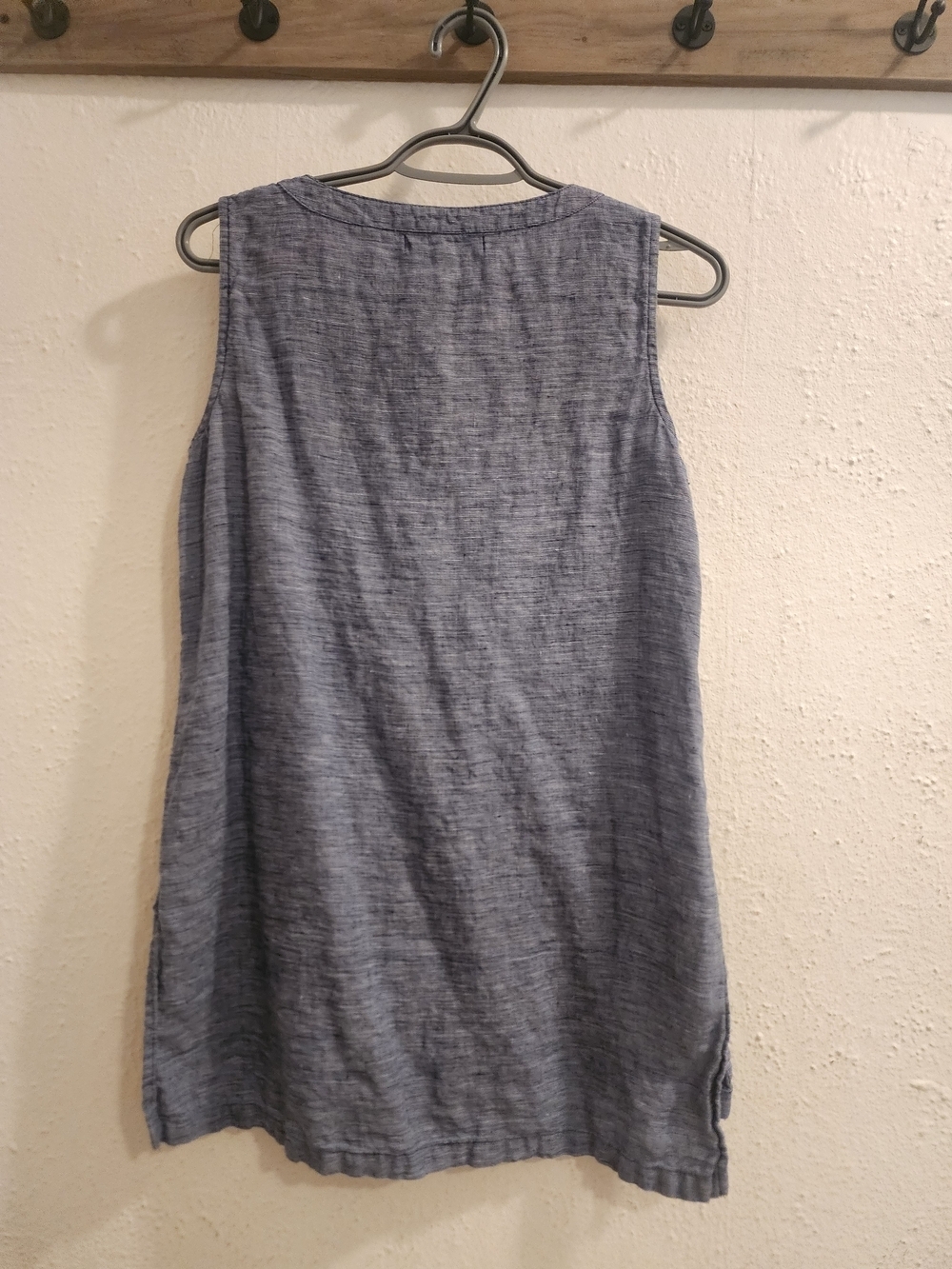 Ellen Tracy 100% Linen Chambray Blue Sleeveless Zip-Front Tank - Picture 5 of 9